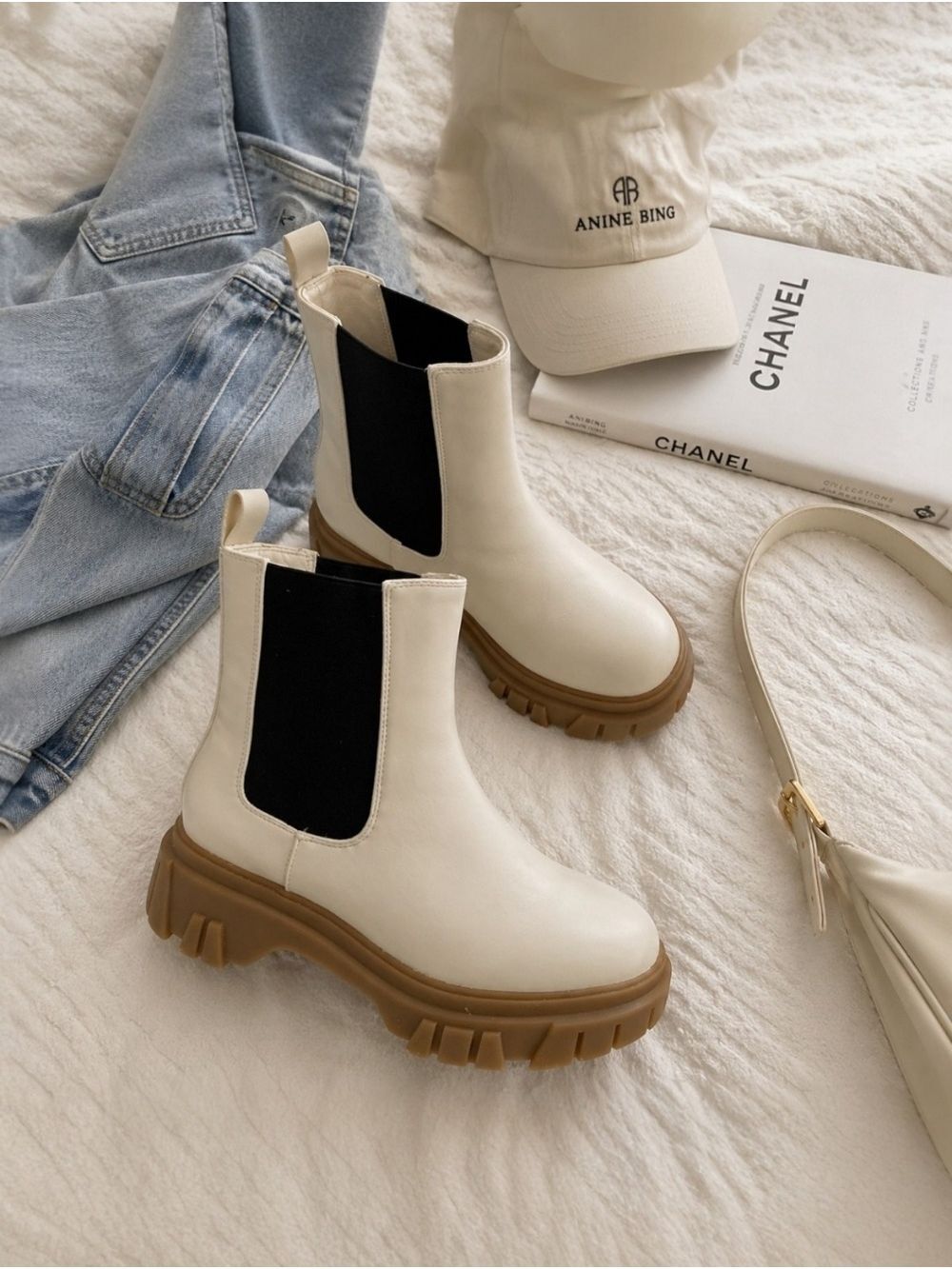Chunky Cream Chelsea Boots Lug Sole Platform Ankle Boot 9.5 NWT - Picture 4 of 9